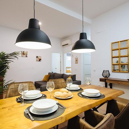 Hostly Rbh0 Modern Apartment إشبيلية المظهر الخارجي الصورة